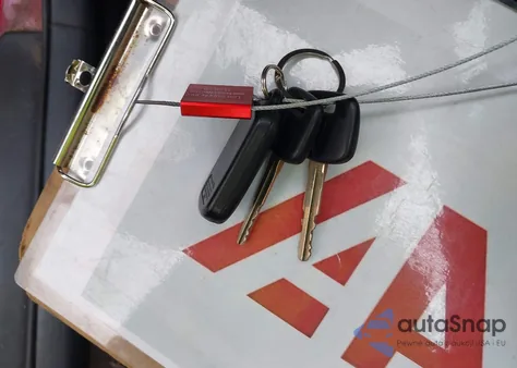 2003 Pontiac Vibe Gt from USA, damaged, VIN 5Y2SN64L03Z405938